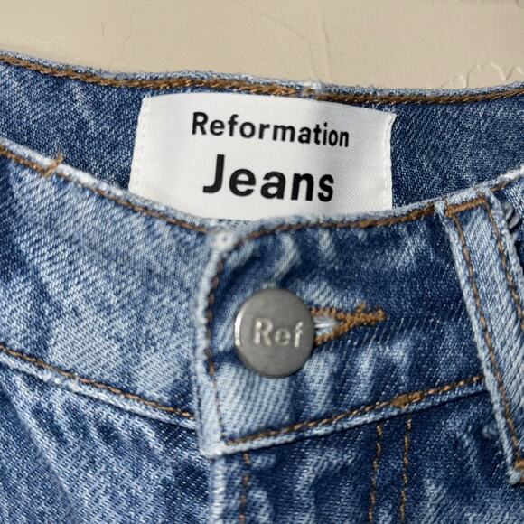 Reformation Julia crop high cigarette jean - Picture 4 of 9